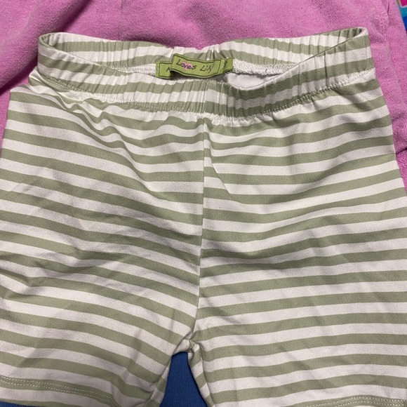 Girls pajamas size 10/12 and small. Five pairs in bundle. - Picture 10 of 10